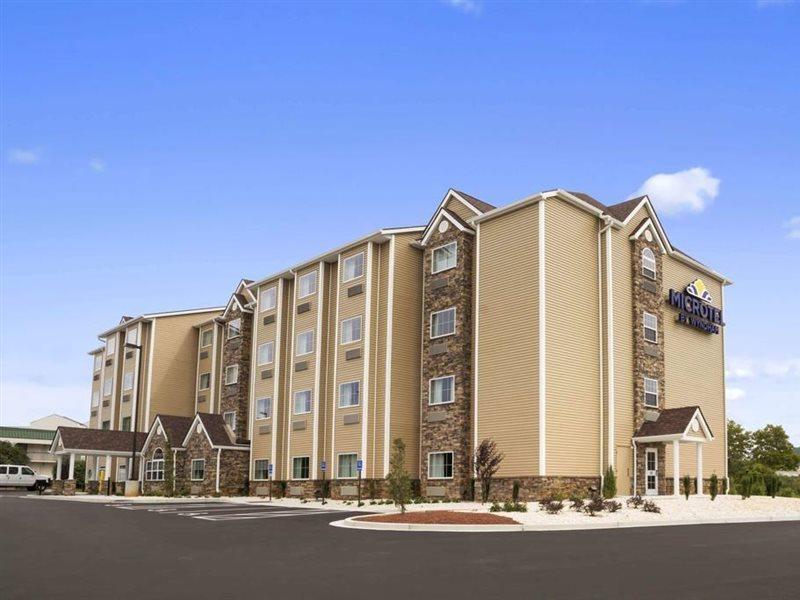 Microtel Inn & Suites By Wyndham Lynchburg Exterior photo
